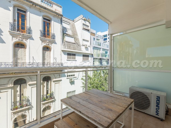 Chile and Tacuari IX: Apartment for rent in San Telmo