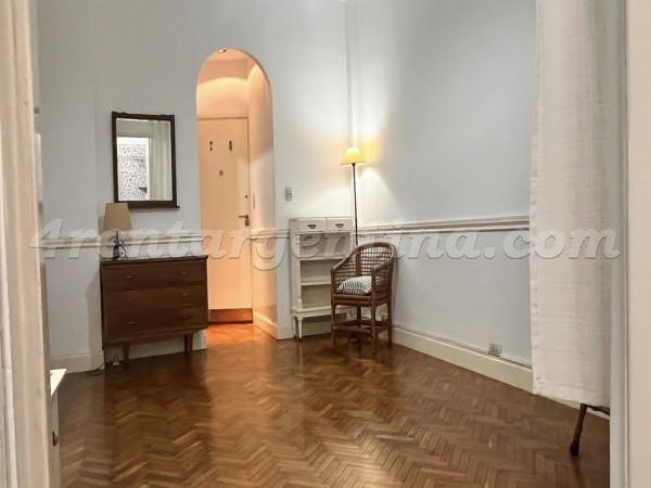 Apartamento Amoblado en Guido 2400, Recoleta