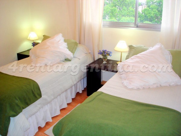 Apartment Paseo Colon and Independencia - 4rentargentina