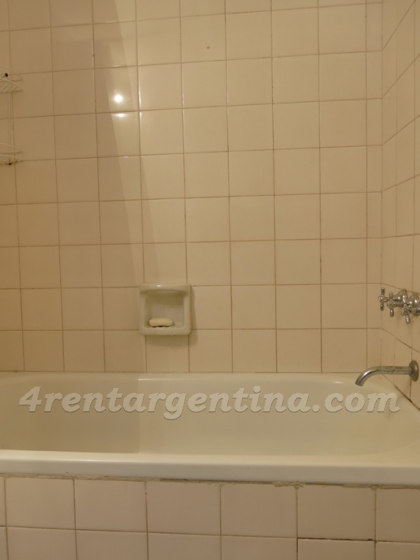 Apartamento Amoblado en Azcuenaga y Guido X, Recoleta