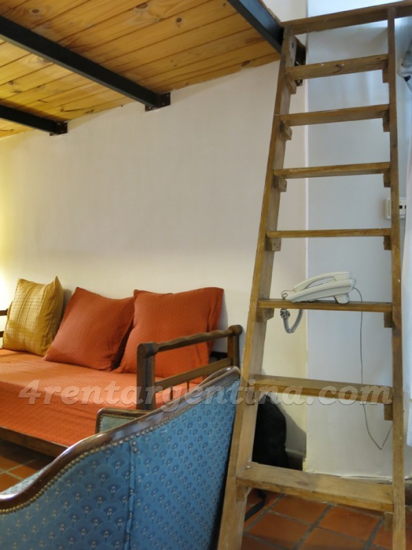 Guatemala et Julian Alvarez: Furnished apartment in Palermo