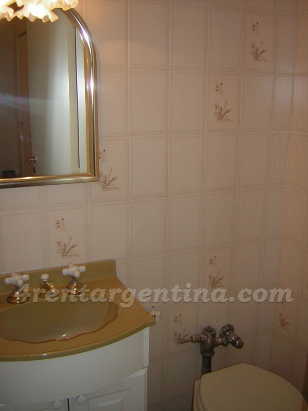 Apartamento Arenales e Pellegrini - 4rentargentina