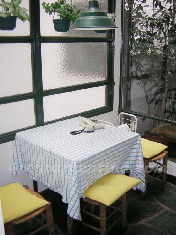 Apartamento Las Heras e Callao - 4rentargentina