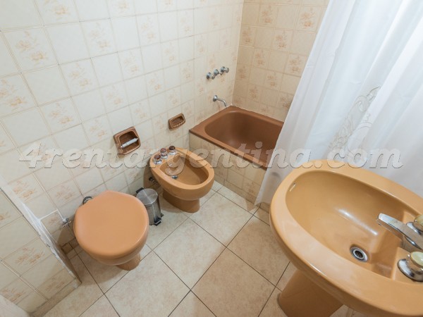 Apartment Larrea and Juncal - 4rentargentina