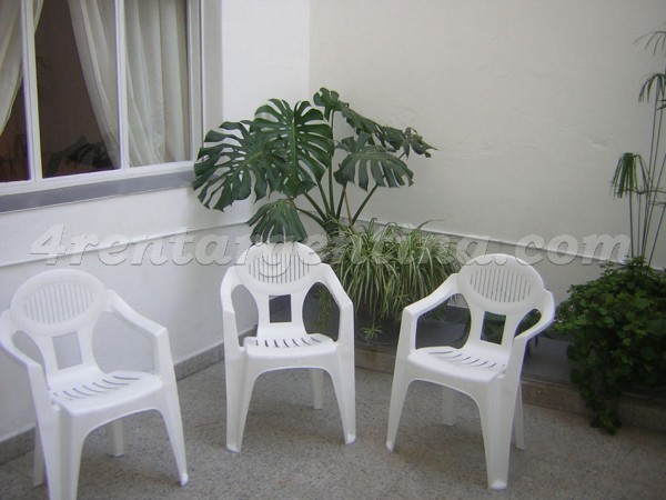 Apartamento Amoblado en Junin y Bme. Mitre, Congreso