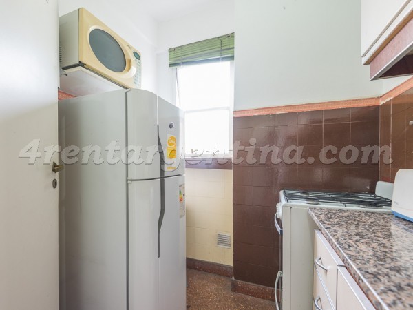 Apartamento San Juan e Balcarce - 4rentargentina