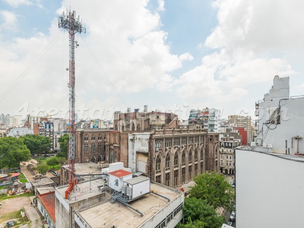 Apartment Azcuenaga and Las Heras - 4rentargentina